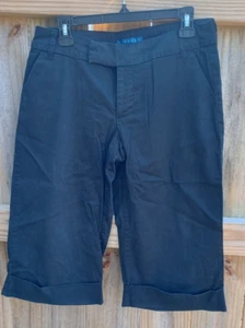 Old Navy Women Black Cuffed Capri Pants Low Waist Stretch Size 8 Pockets - Picture 1 of 6