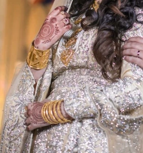 Wedding Lehnga - Picture 1 of 5