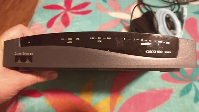 Cisco 836 ADSL over ISDN Security Router Series 800A  - Bild 1 von 4