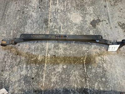 Muelle de hoja trasero de Chevrolet Silverado 1500 2015 11363637 Foto 1 de 4