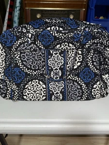Borsone piccolo Vera Bradley in Canterberry blu colbalto e bianco - Foto 1 di 6