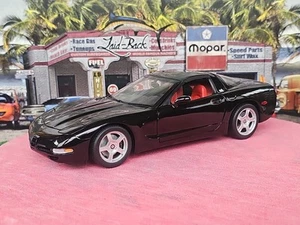 VINTAGE UT Models 1998 CHEVY CORVETTE CONVERTIBLE Black BEAUTIFUL NICE CAR 🚗  - Picture 1 of 24