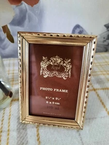 Vintage Regal Brass Made In UK Small Photo Frame 2.5x3.5in - Picture 1 of 12