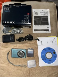 Lumix DMC-FS3 by Panasonic Light Blue Camera Battery w/Charger Parts Repair - Picture 1 of 16