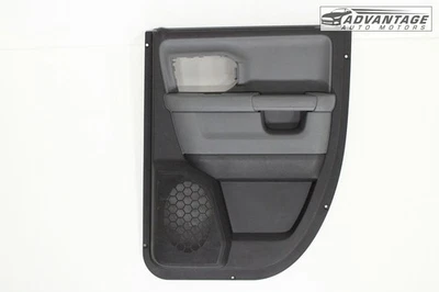 2013-18 RAM 1500 QUAD УДЛИНЕННАЯ КАБИНА ЗАДНЯЯ ПРАВАЯ ВНУТРЕННЯЯ ДВЕРЬ ОТДЕЛКА КРЫШКА ПАНЕЛИ OEM - Изображение 1 из 4