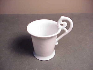 TAZA DE TÉ DEMITASSE DEMITASSE BLANCA NIEVE ELEGANTE DE COLECCIÓN ELEGANTE - MANGO MARAVILLOSO - Imagen 1 de 7