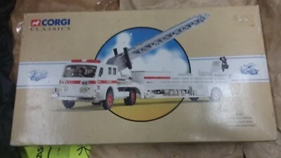 1994 corgi classic 1:50  American la France  ariel ladder fire truck Denver Co.  - Image 1 of 4