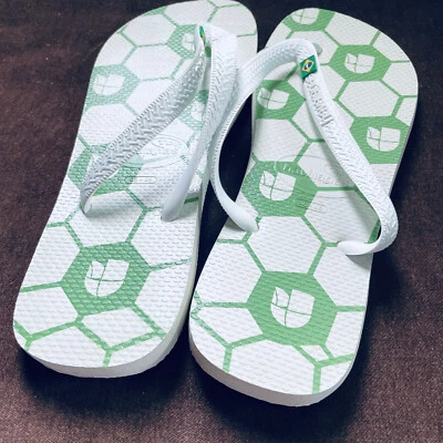 NOVO UMBRO GEOMÉTRICO Havaianas - Tamanho 12/13 HOMENS 45/46 BRASIL 47/48 EUR BRANCO VERDE - Imagem 1 de 4