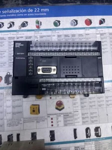 Omron CP1L-M40DR-A - Imagen 1 de 4