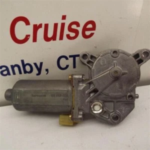 Driver Left Power Window Motor Front Fits 93-97 VOLVO 850 152742 - Picture 1 of 3