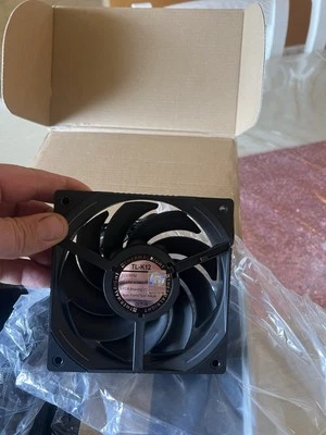 Noctua NH-L9i-17xx 92mm Ventola CPU con Dissipatore di Calore - chromax.black - Immagine 1 di 3