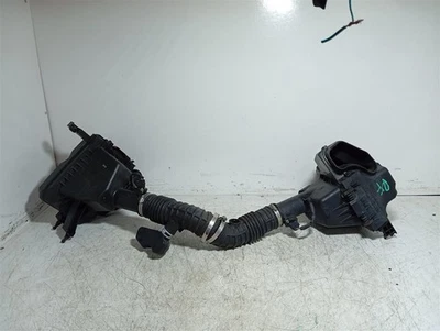 Passenger Air Cleaner 3.7L 6 Cylinder Fits 14-17 INFINITI QX70 3846012 - Image 1 of 3