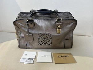 Authentic LOEWE Amazona 28 Anagram Metallic Leather Handbag Boston Bag Gold - Picture 1 of 14