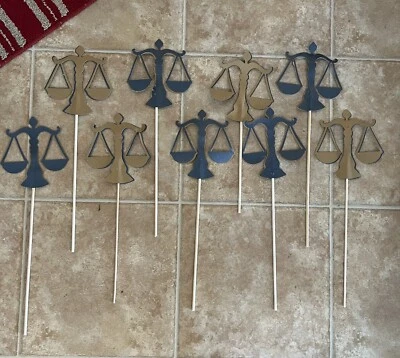 Centros de mesa graduación estuche cerrado y escalas de jueces Foto 1 de 4