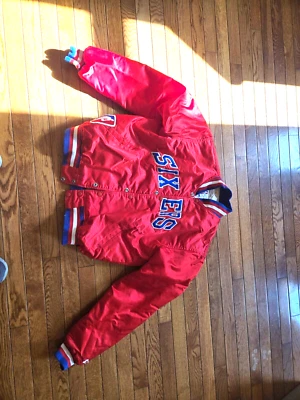 Chaqueta De Colección Años 80 90 Starter NBA Philadelphia 76ers Sixers Roja Satén Para Hombres L Foto 1 de 4