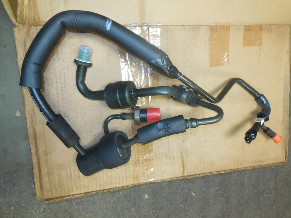 Nuevo Colector de aire acondicionado y manguera F4DZ Lincoln Town Car 1994 fabricante de equipos originales 3,8 L Foto 1 de 2