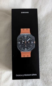 Montre Galaxy Watch Ultra Gris Titane 47 mm LTE NEUVE - BRACELET ORANGE MARINE INCLUS !! - Photo 1 sur 2