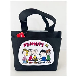 Peanuts Snoopy Charlie Brown And The Gang Lunch Tote Hand Carry Bag Black New - Picture 1 of 10