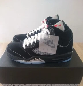Nike Air Jordan 5 Retro Black Metallic Reimagined EU 44/US10  HF3975-001 - Bild 1 von 6
