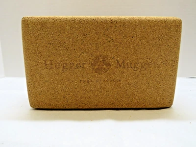 Bloque de yoga de corcho Hugger Mugger #1 Foto 1 de 3