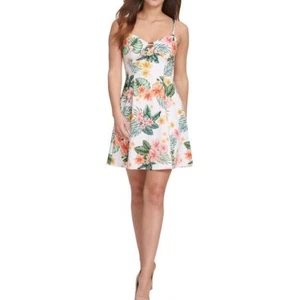 GUESS NEW Women's Floral Keyhole Fit & Flare Dress TEDO - Picture 1 of 2