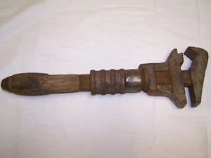 Vintage Rare Bemis & Call H&T 13” Double Jaw Hawk Bill Monkey Pipe Wrench - Picture 1 of 9