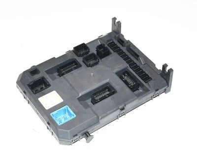 Centralina Fusibili Elettrica 9664983180 C3 Picasso (SH) Orig. - Immagine 1 di 4