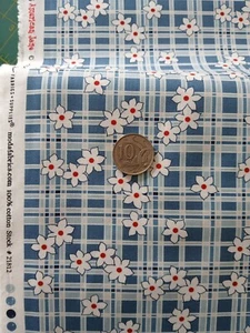 SWEET MELODIES AMERICAN JANE FOR MODA FABRICS. BLUE CHECK FLORAL. FAT QUARTER - Picture 1 of 3