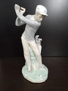 Lladro Male Golfer #4824 Retired Figurine From Spain 11 inch J-5 M MISSING CLUB! - Picture 1 of 10