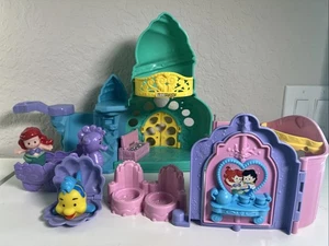 Fisher-Price Disney Little People Mermaid ARIEL CASTLE Juego Figuras Musicales - Imagen 1 de 22
