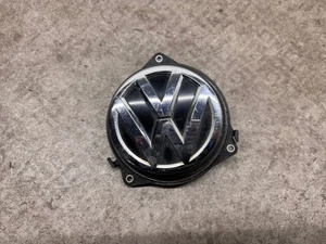 Volkswagen Golf VII 2016 Griff Taster Öffner Heckklappe Kofferraumdeckel - Bild 1 von 7