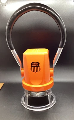 Linterna Union Pacific Railroad 6 voltios naranja Starlite 222 FUNCIONA usada Foto 1 de 4