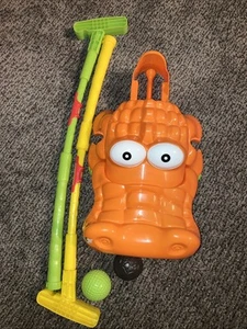 Hasbro Gator Golf — With Ball, Two Clubs Mini Golf For Kids! Fun! - Picture 1 of 6