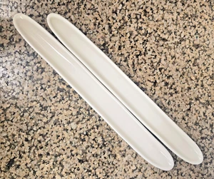 Paar 18" weiße Keramik Olive Serviertablett, Olive Boot oder Kanu Schale - Bild 1 von 6