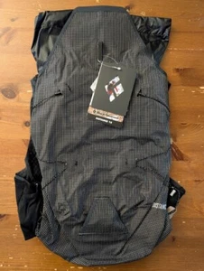 Black Diamond Unisex Distance 15-Liter Light & Fast Backpack [Black] [Small] - Picture 1 of 8