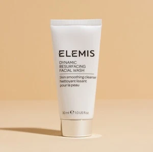 ELEMIS Dynamic Resurfacing Facial Wash 30ml (Trial Size) - Tri-Enzyme Technology - Picture 1 of 2
