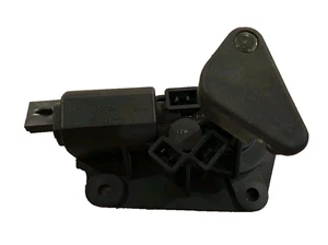 2000 - 2005 Excursion Rear Right Quarter Glass Window Motor Actuator Regulator - Picture 1 of 11