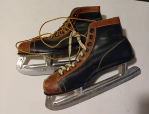 Patines sobre hielo de hockey de cuero vintage Maple Leaf para hombre talla 9 - Imagen 1 de 11