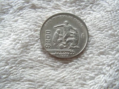 200 PESOS COPA MUNDIAL DE FUTBOL 1986 FROM MEXICO.R - Image 1 of 4