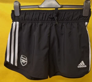 Pantalones Cortos de Entrenamiento de Fútbol Arsenal Oficial y Adidas Unisex Negros Arsenal Pequeños - Imagen 1 de 23