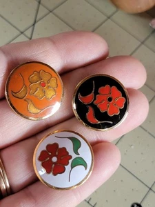 Enamel Flower Buttons  3 Matching Patterns  With Different Colors W/ Backmark - Picture 1 of 4