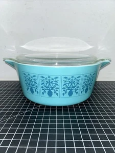 Vintage Pyrex Blue Saxony Tree Of Life Casserole 2.5 Quart Design 475-B With Lid - Picture 1 of 16