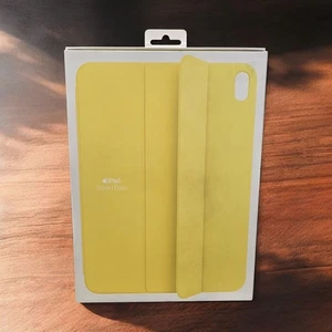 Apple Smart Folio for iPad (10th generation) in Lemonade - Brand New - Picture 1 of 8