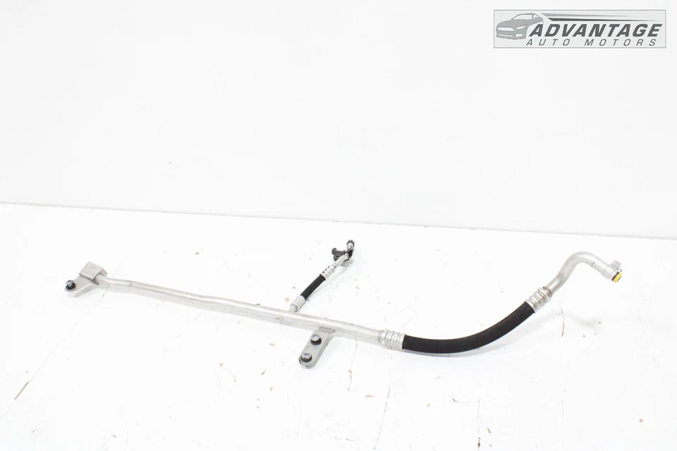 2011-2016 BMW 535I F10 3.0L L6 AC AIR CONDITIONING SUCTION HOSE PIPE TUBE OEM - Image 1 of 4