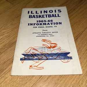 1965-66 UNIVERSITY OF ILLINOIS / FIGHTING ILLINI - BASKETBALL MEDIA GUIDE - Picture 1 of 8