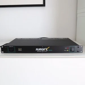 SurgeX SX-1213i Rackmontierbarer Überspannungsableiter - Bild 1 von 4