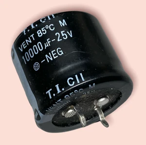 1 PCS VENT CAPACITOR ALUM 10000UF 10000MF 25V RADIAL Snap In CAP ORIGINAL PARTS - Picture 1 of 1