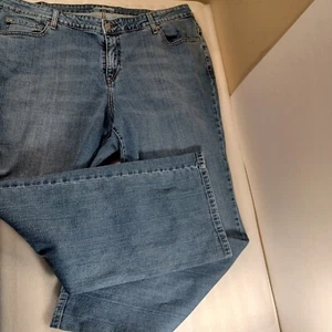Levis 580 Womens 22W Medium Jeans Boot Cut Plus Denim 5 Pockets 30" inseam - Picture 1 of 14