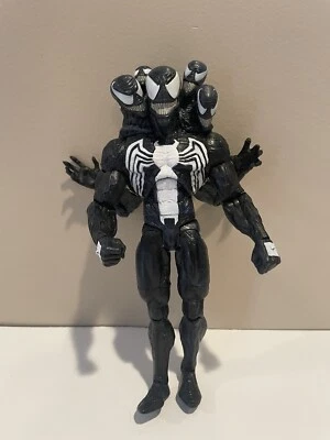 8-дюймовая фигурка Diamond DST Marvel Select Venom - Изображение 1 из 4