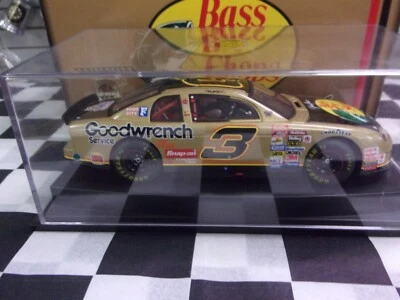 Revell Collezione #3 Dale Earnhardt Sr 1:24 Basso Pro Negozi -nascar-diecast - Immagine 1 di 4